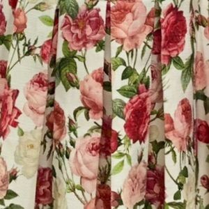 Meet your Posher, Carolina